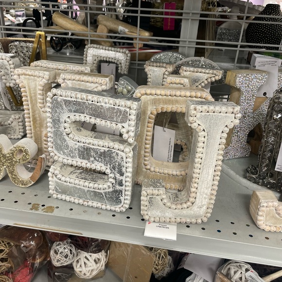 Gold Zara Envelope style clutch - Picture 7 of 8